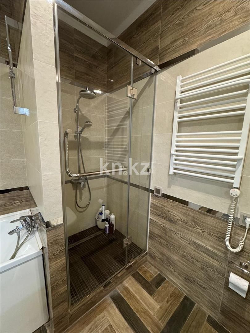 Продажа 3-комнатной квартиры, 112 м² в Караганде - фото 12