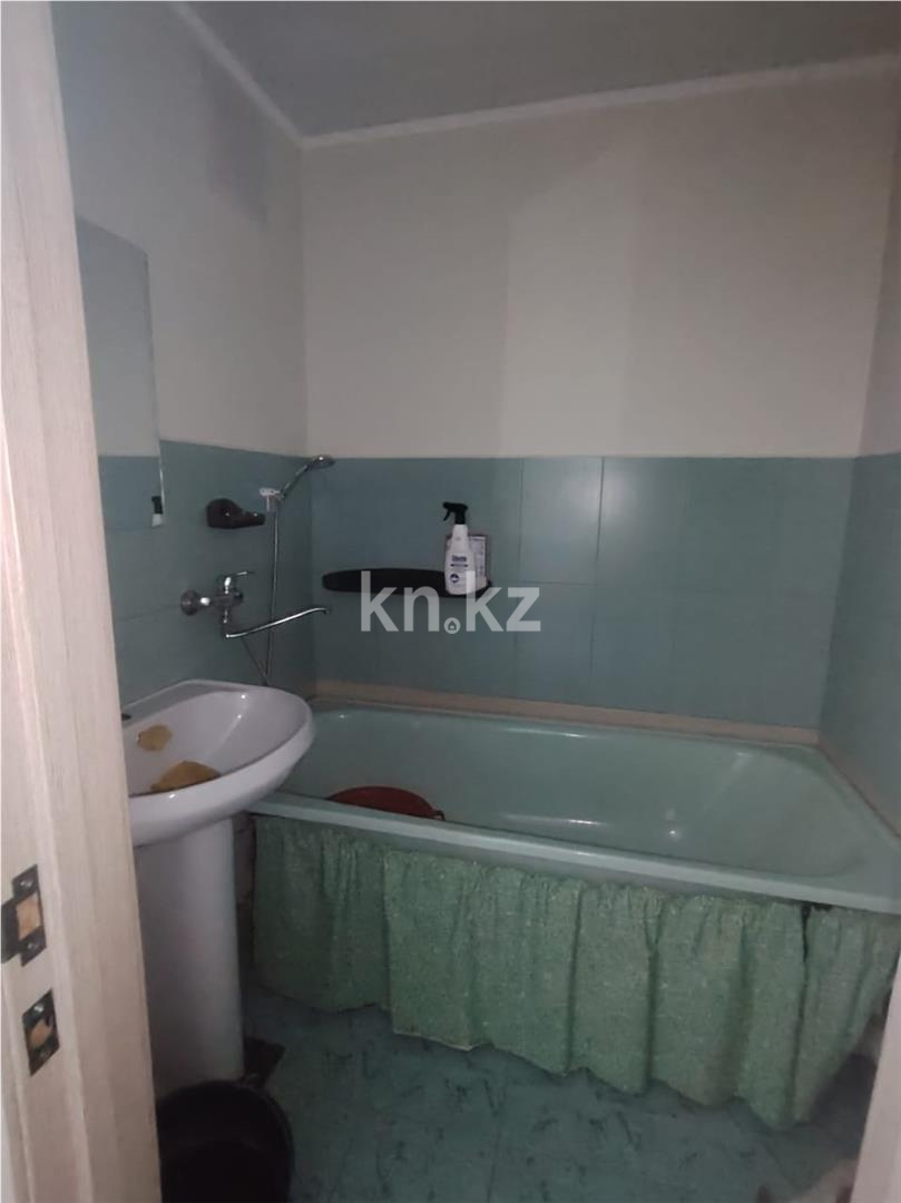 Продажа 1-комнатной квартиры, 33 м², 70 квартал, дом  4 в Темиртау - фото 16