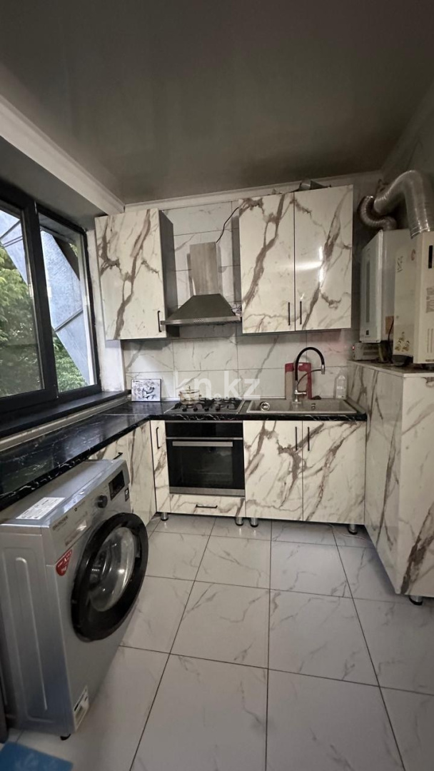 Продажа 4-комнатной квартиры, 80 м² - Недвижимость в Шымкенте фото 1 из 7