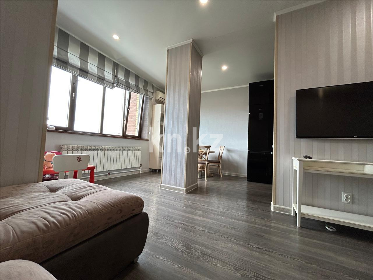 Продажа 2-комнатной квартиры, 80 м², ул. Алиханова, дом  37/4 - Продажа квартир в Караганде фото 1 из 29