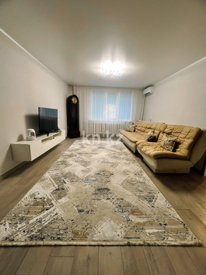 Продажа 3-комнатной квартиры, 66.5 м², ул. Пермитина, дом  15/1 - Продажа  трехкомнатных квартир в Усть-Каменогорске фото 1 из 31