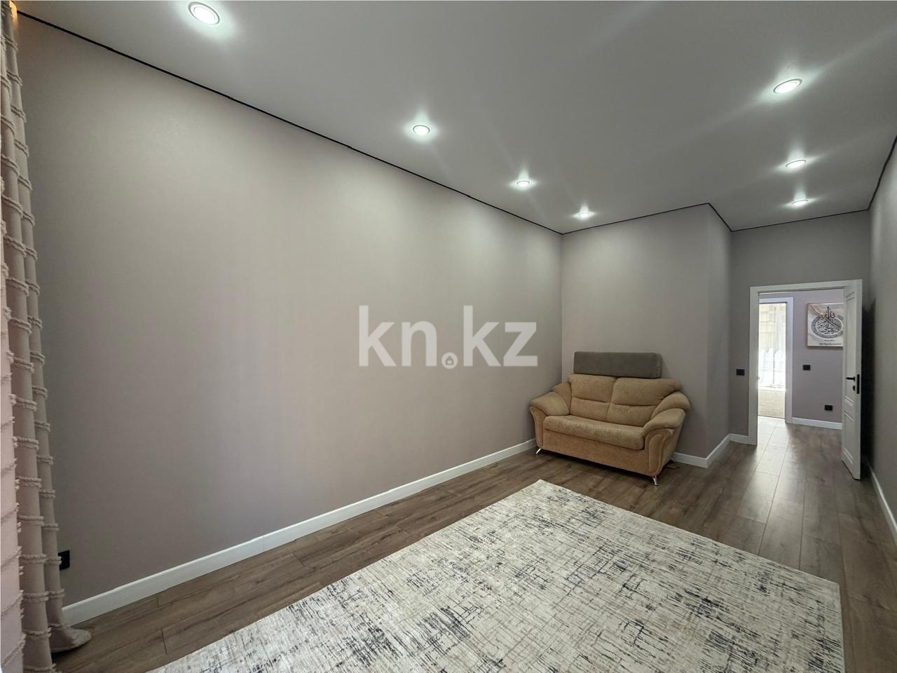 Продажа 3-комнатной квартиры, 84 м² - Продажа трехкомнатных квартир на Юго-Востоке Караганды - страница 2 фото 6 из 17