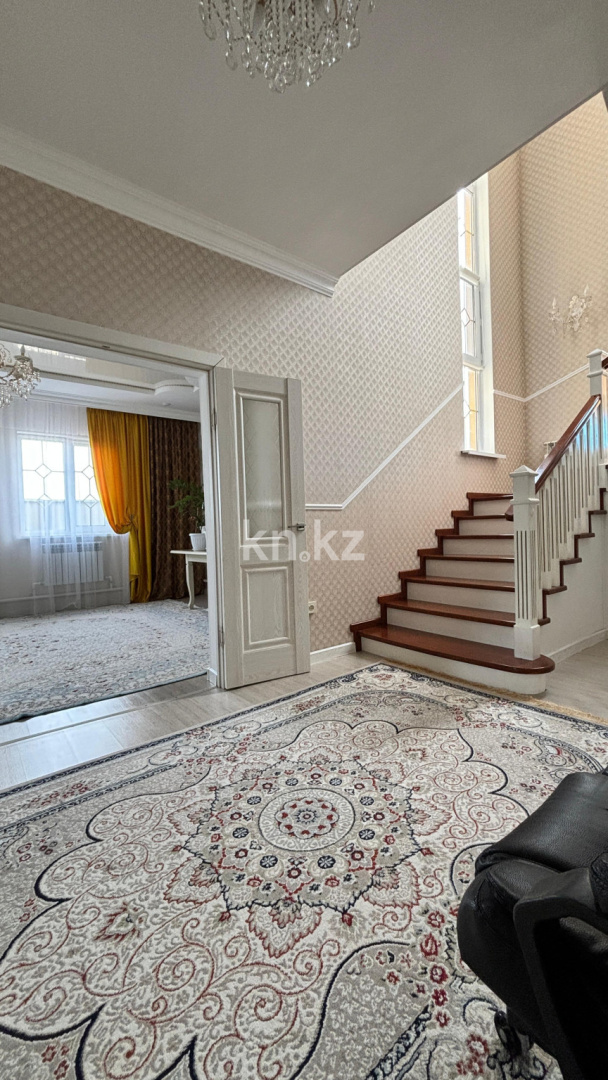 Продажа 6-комнатного дома, 200 м², Шонбасова, дом  16 - Продажа квартир в Атырау фото 18 из 40