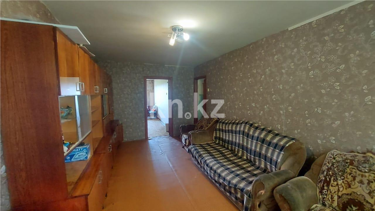 Продажа 2-комнатной квартиры, 43 м², 1 кв-л - Продажа  двухкомнатных квартир в Караганде фото 1 из 12