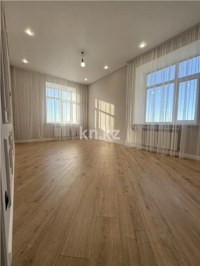 Продажа 2-комнатной квартиры, 65 м² в Караганде
