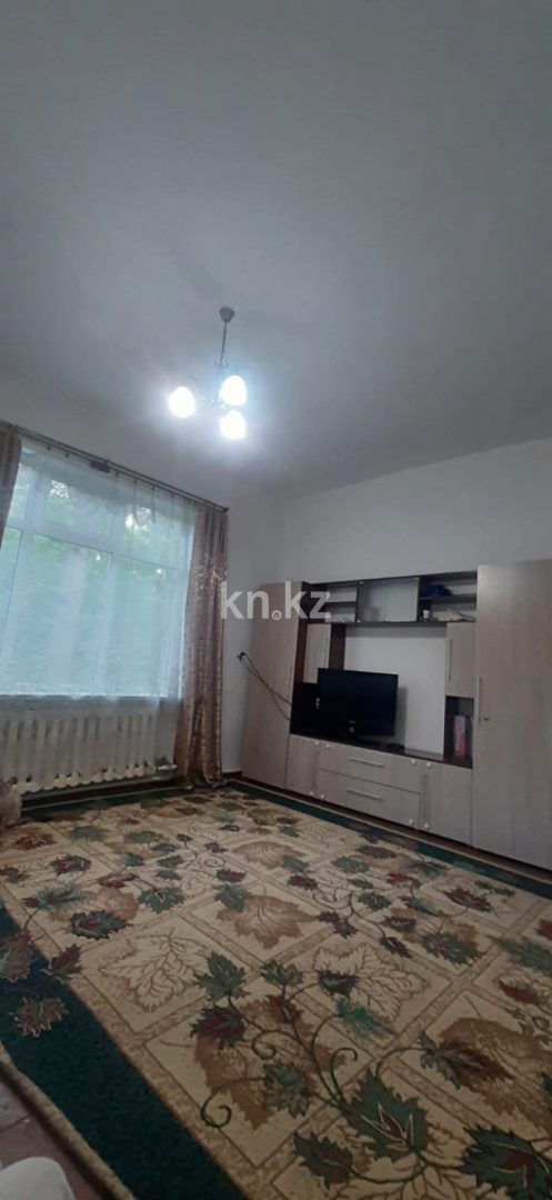 Продажа 3-комнатной квартиры, 68 м², ул. Маметовой - Продажа квартир в Караганде фото 1 из 5