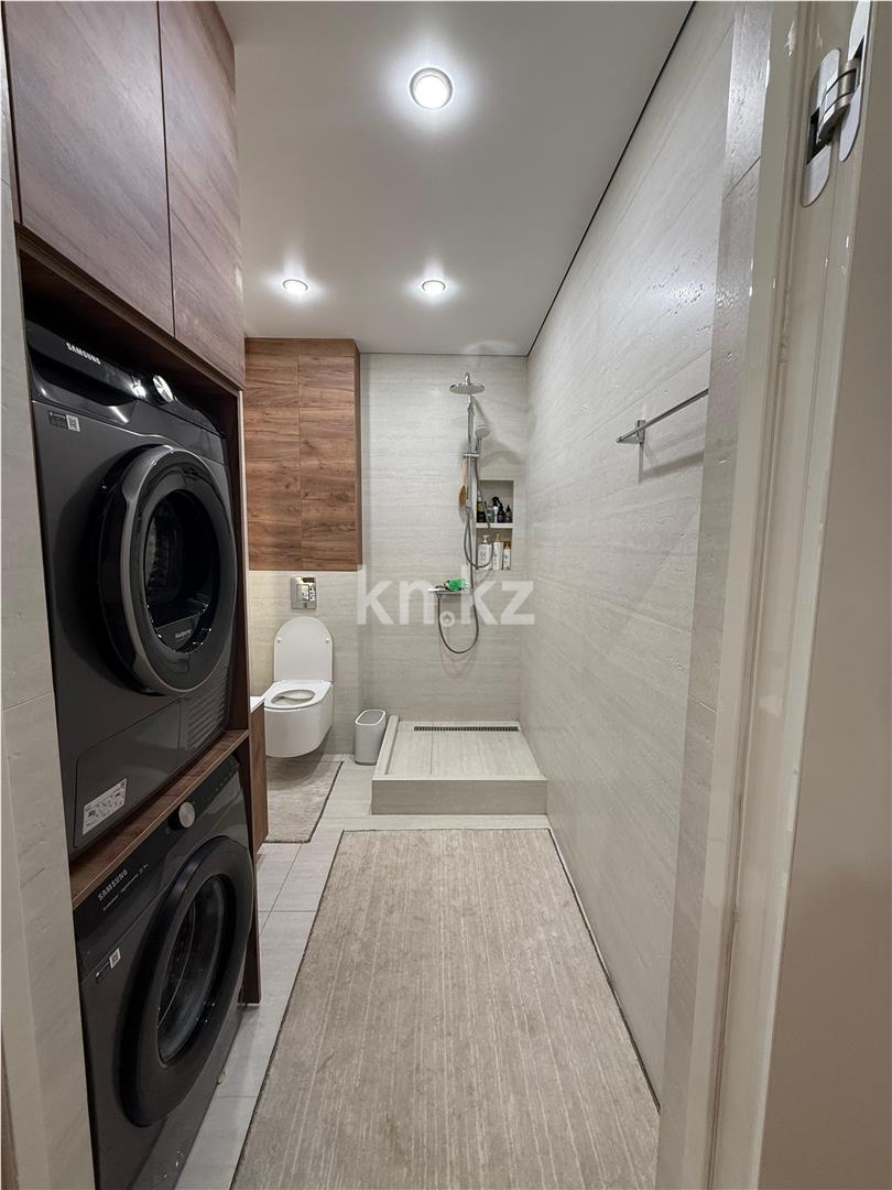 Продажа 2-комнатной квартиры, 65 м² в Караганде - фото 8