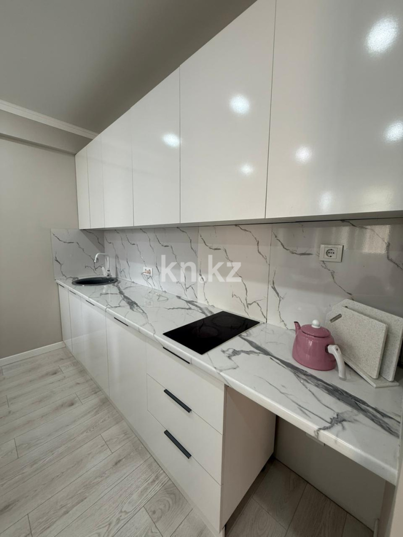 Продажа 2-комнатной квартиры, 47 м², ул. Толе би, дом  285/8 к2 - ул. Утеген батыра в Алматы - фото 8