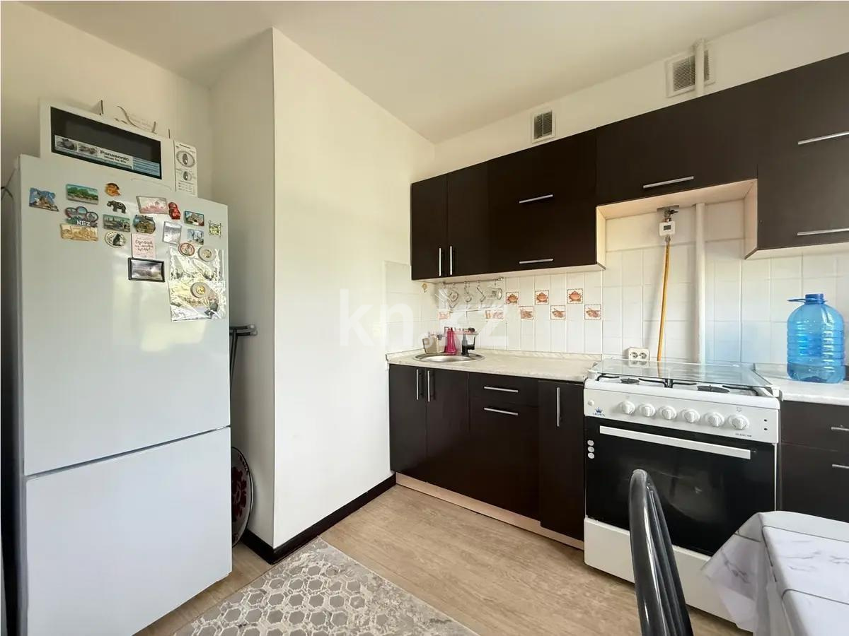 Продажа 3-комнатной квартиры, 63 м², пр. Строителей, дом  9 - Продажа  трехкомнатных квартир в Караганде без посредников фото 3 из 5