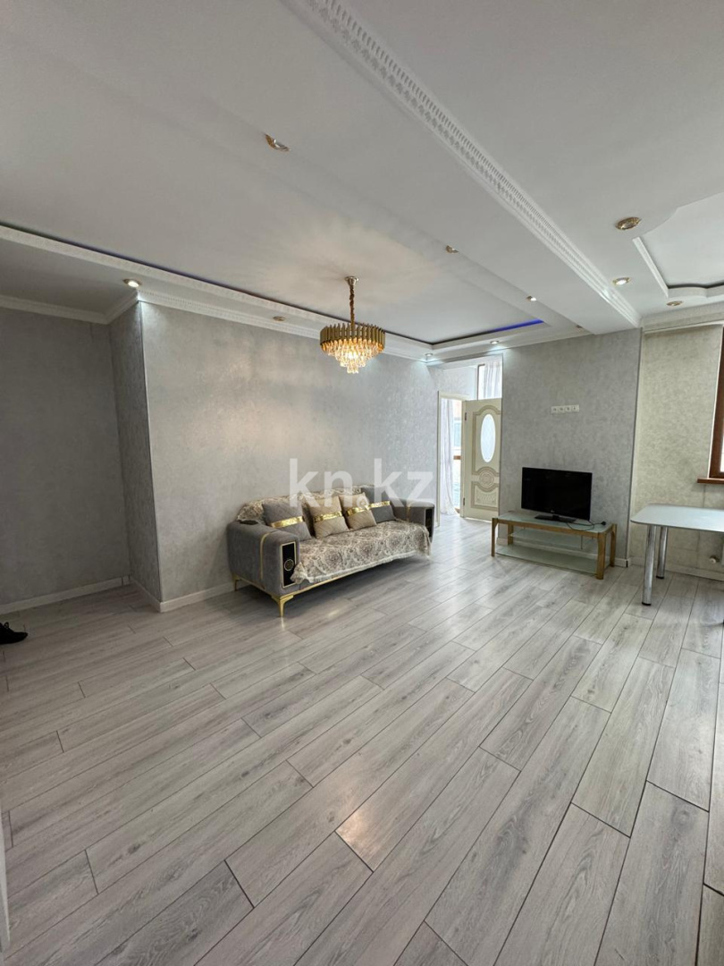 Продажа 2-комнатной квартиры, 46 м², ул. Жунисова, дом  4/5 - ул. Толе би - Продажа квартир в Алматы фото 3 из 11