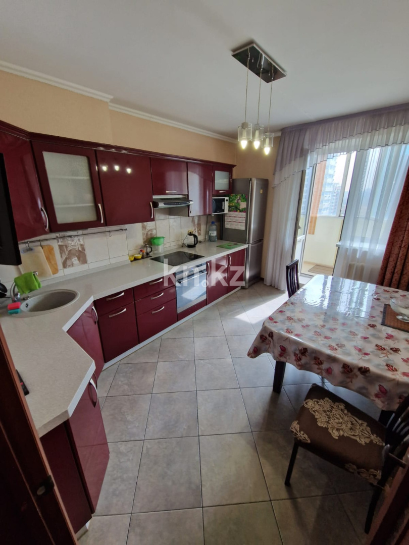 Аренда 1-комнатной квартиры посуточно, 45 м², ул. Кенесары, дом  1 - ул. Кумисбекова - Аренда квартир посуточно в Астане без посредников фото 7 из 14