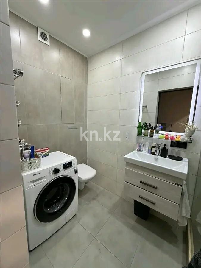 Продажа 2-комнатной квартиры, 52.8 м² в Алматы - фото 4