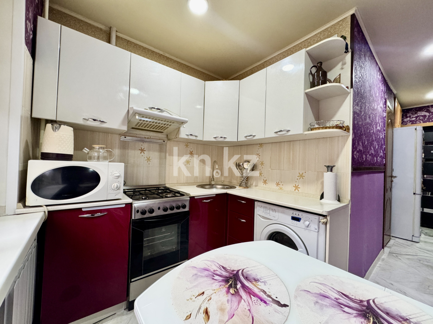 Продажа 2-комнатной квартиры, 43 м², ул. Ержанова, дом  37 фото 11 из 17 | kn.kz Продажа 2-комнатной квартиры, 43 м², ул. Ержанова, дом  37 - Продажа квартир в Караганде фото 11 из 17