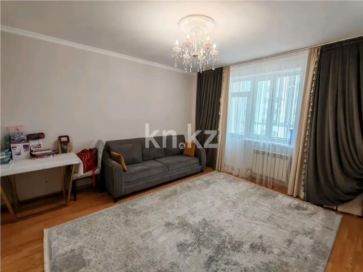 Продажа 3-комнатной квартиры, 80 м², ул. Молдагалиева, дом  4 - Продажа  трехкомнатных квартир в Астане без посредников с фото фото 1 из 5