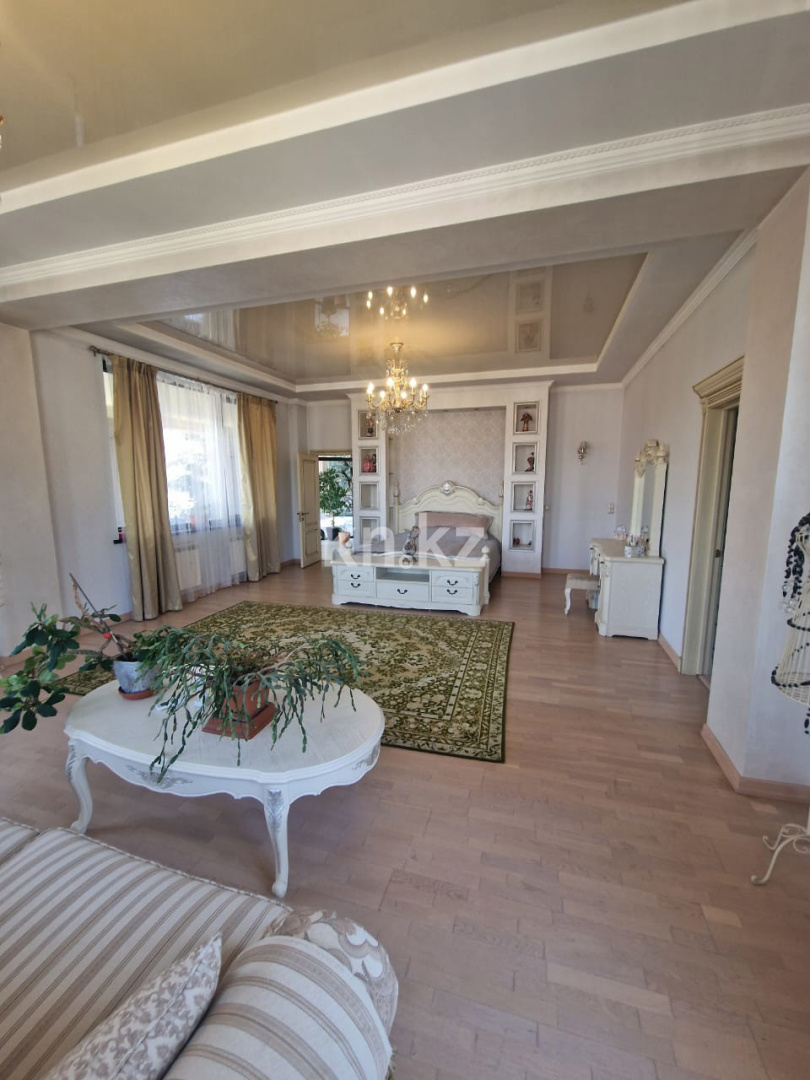 Продажа 7-комнатного дома, 680 м² - Продажа домов, коттеджей в Алматы фото 10 из 34