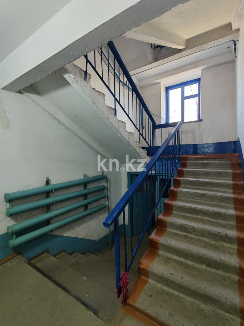 Продажа 2-комнатной квартиры, 47 м², Жекебаева, дом  125 в Караганде - фото 22