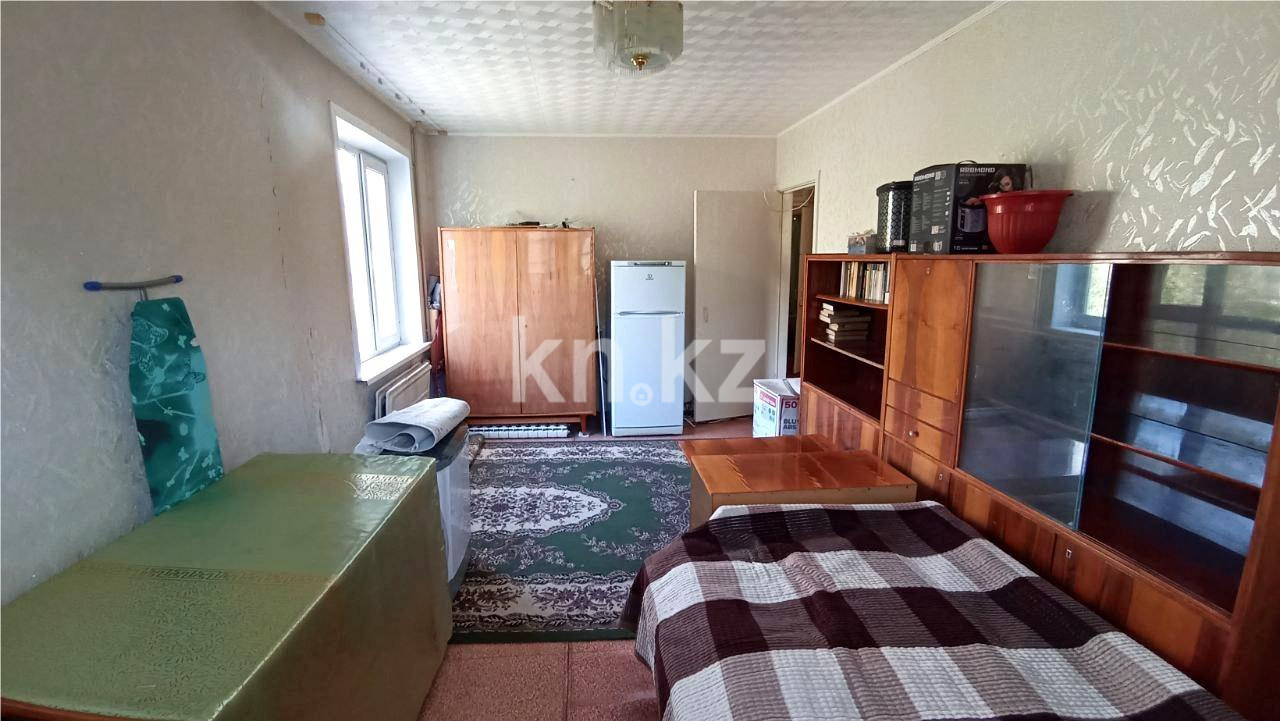 Продажа 3-комнатной квартиры, 63 м², пр. Металлургов в Темиртау - фото 3
