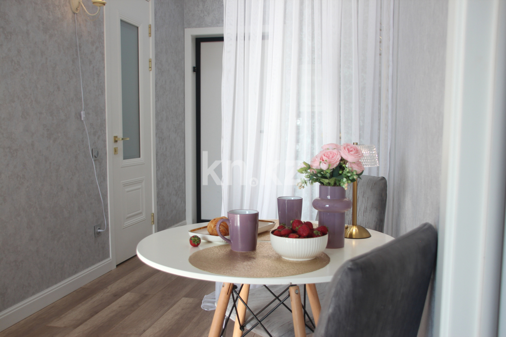 Аренда 2-комнатной квартиры посуточно, 60 м², ул. Катаева, дом  155/1 - Сатпаева и Розабакиева - Аренда  двухкомнатных квартир посуточно в Алматы фото 7 из 10