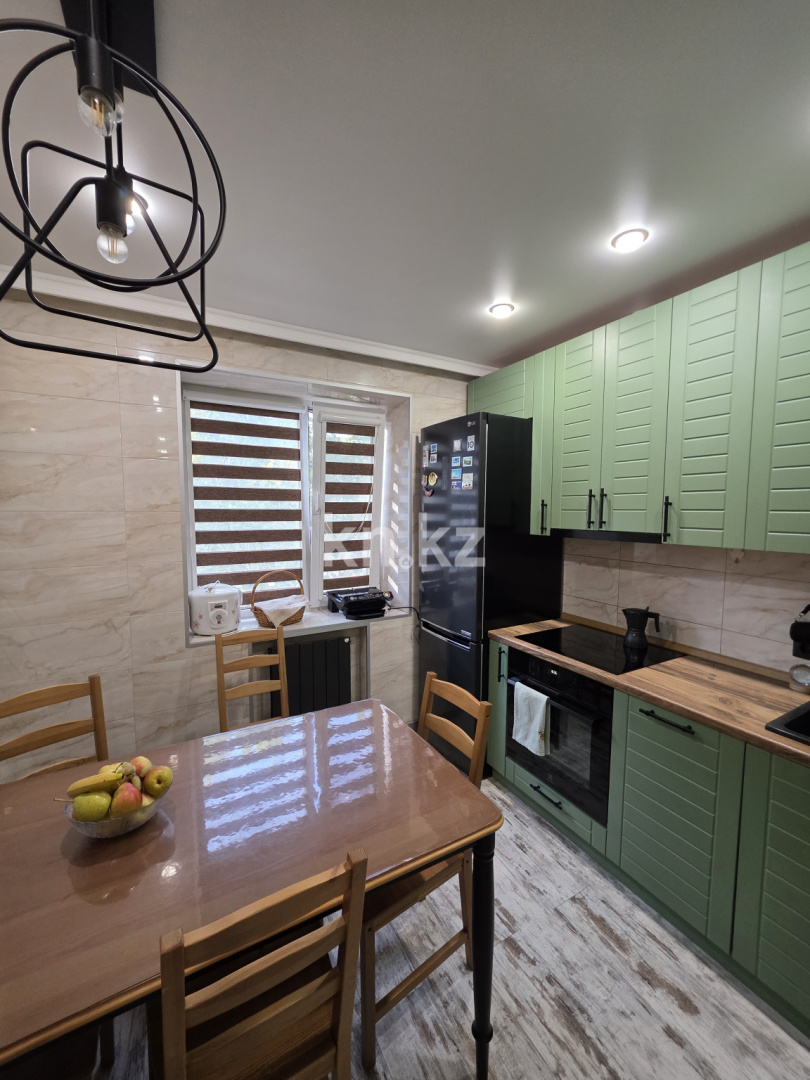 Продажа 4-комнатной квартиры, 76 м², мкр. Орбита-1, дом  11 в Караганде - фото 11