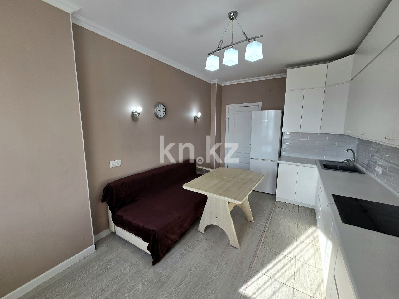 Продажа 1-комнатной квартиры, 47 м² в Алматы - фото 4