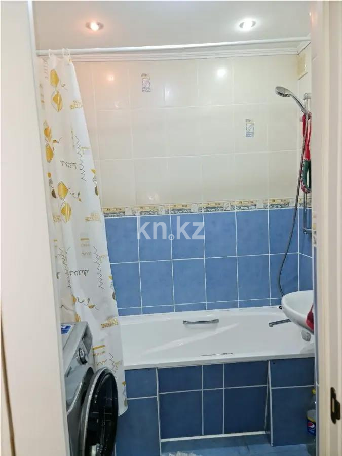 Продажа 3-комнатной квартиры, 68 м², ул. Омарова, дом  83 в Алматы - фото 4