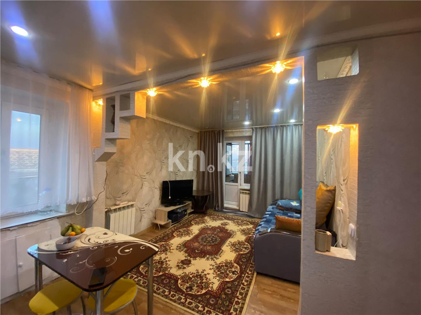 Продажа 2-комнатной квартиры, 47 м², ул. Ермекова - Продажа квартир в Караганде фото 2 из 12