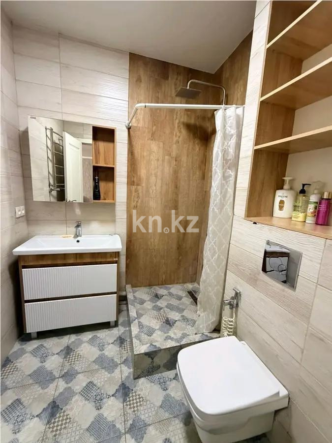 Продажа 2-комнатной квартиры, 82.1 м² в Алматы - фото 4
