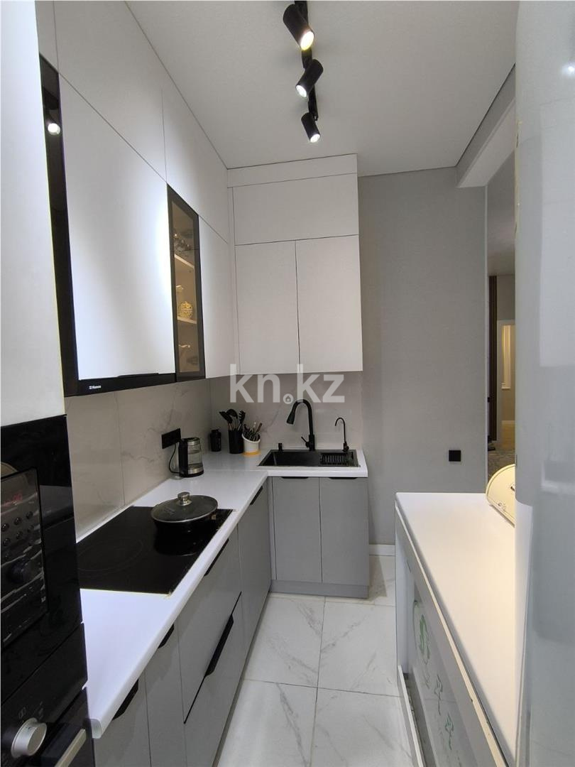 Продажа 4-комнатной квартиры, 111 м², ул. Букетова - Продажа  четырехкомнатных квартир в Караганде с фото фото 12 из 18