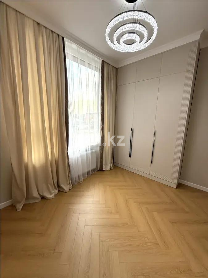 Продажа 3-комнатной квартиры, 67 м², ул. Е-15, дом  13 в Астане - фото 2