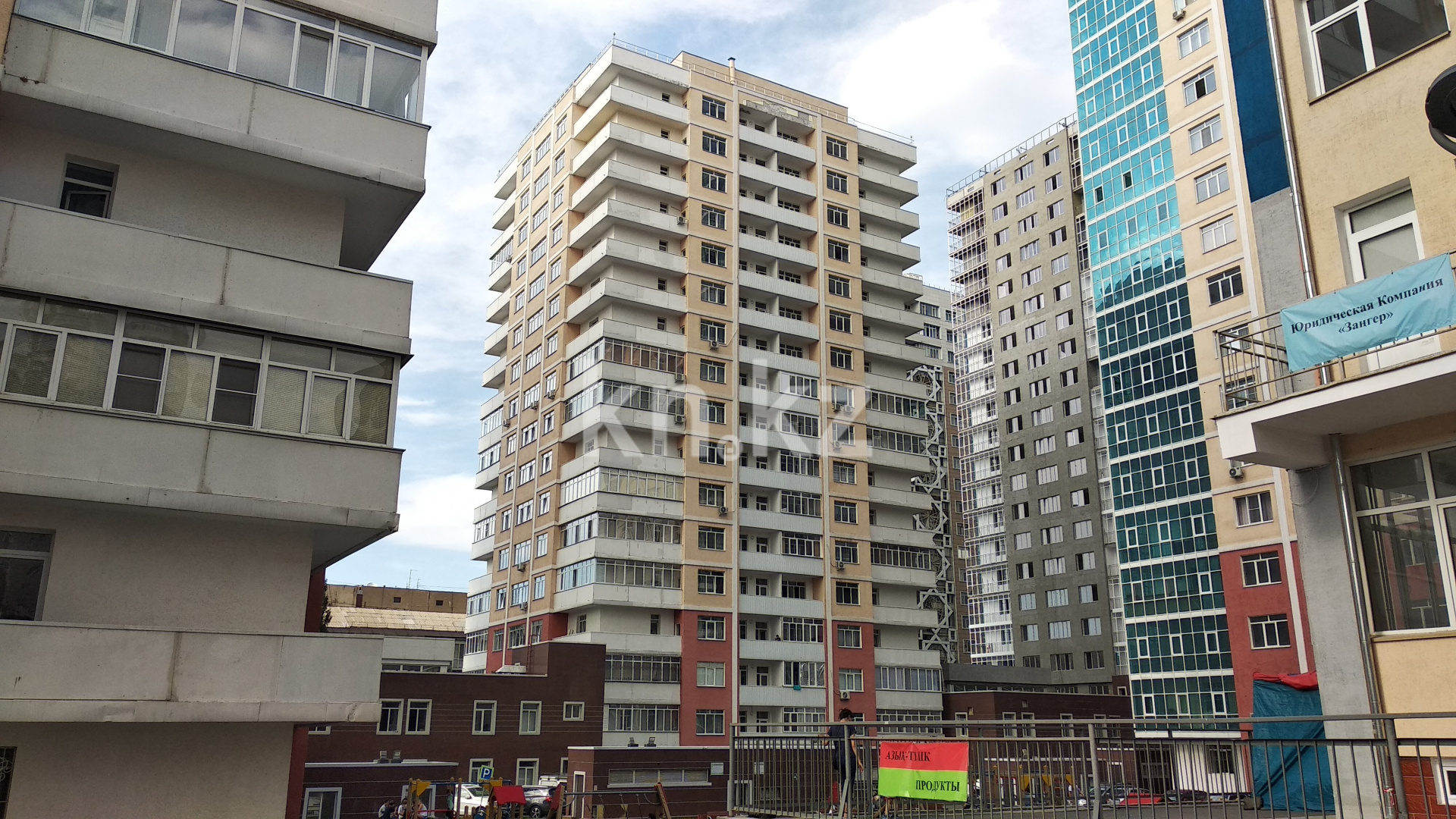 Продажа 2-комнатной квартиры, 76 м², пр. Гагарина, дом  133/2 в Алматы - фото 3