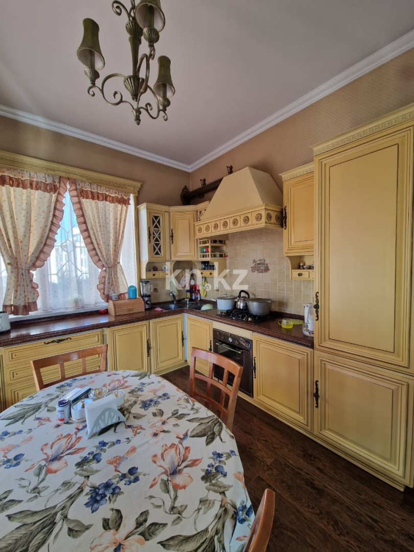 Продажа 5-комнатного дома, 140 м², ул. Кулболды - Продажа домов, коттеджей в Алматы фото 2 из 40