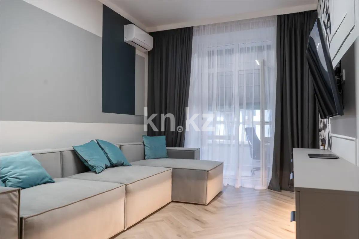 Продажа 2-комнатной квартиры, 73 м², ул. Момышулы, дом  15/2 - Продажа квартир в Караганде фото 1 из 6