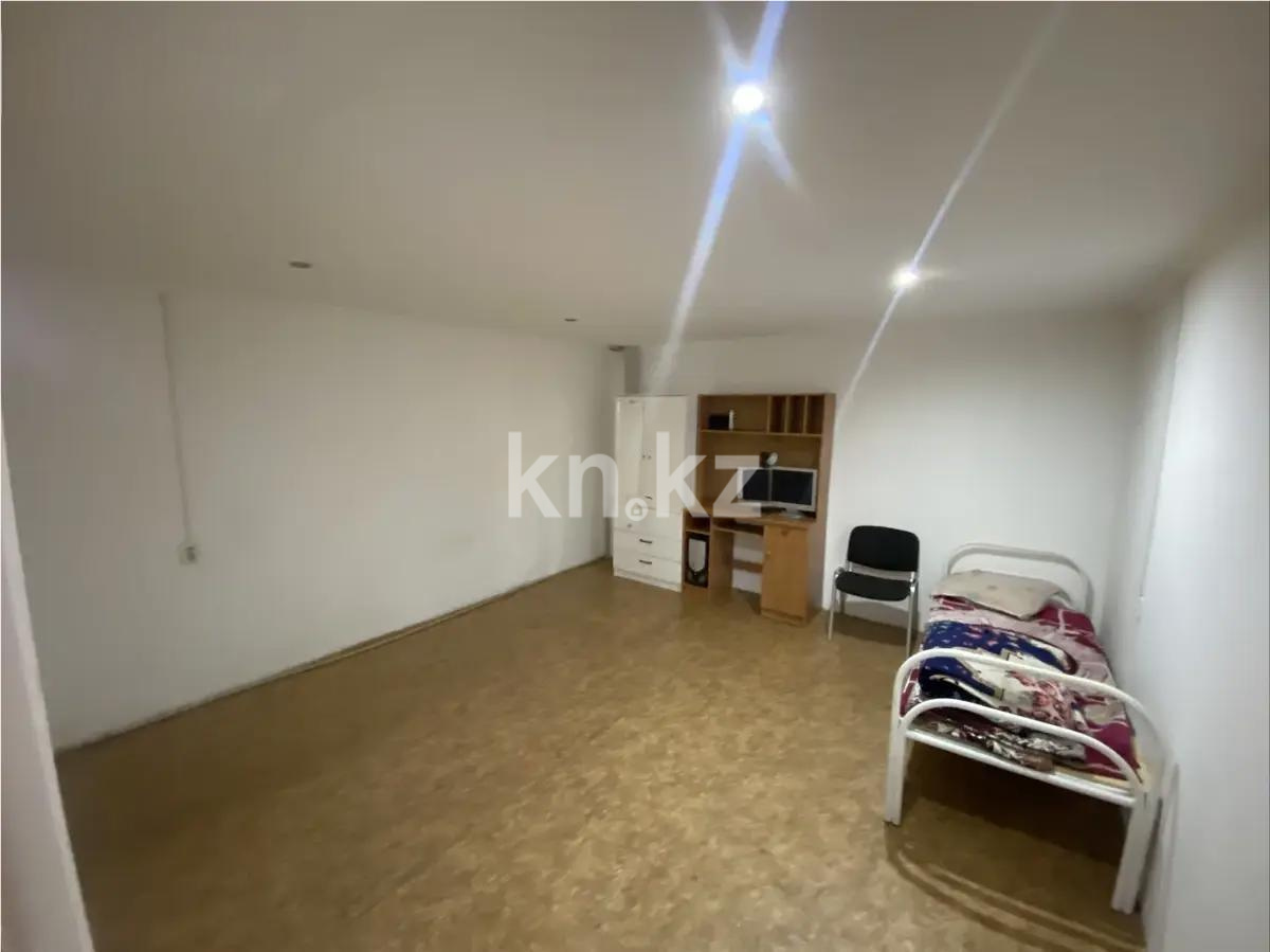 Продажа 3-комнатной квартиры, 50 м² - Продажа трехкомнатных квартир от собственников в Алматы - страница 37 фото 2 из 4