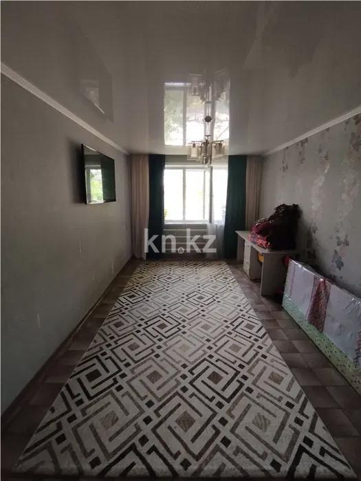 Продажа 2-комнатной квартиры, 43 м², пр. Абая, дом  78б - Продажа квартир в Шахтинске фото 1 из 5