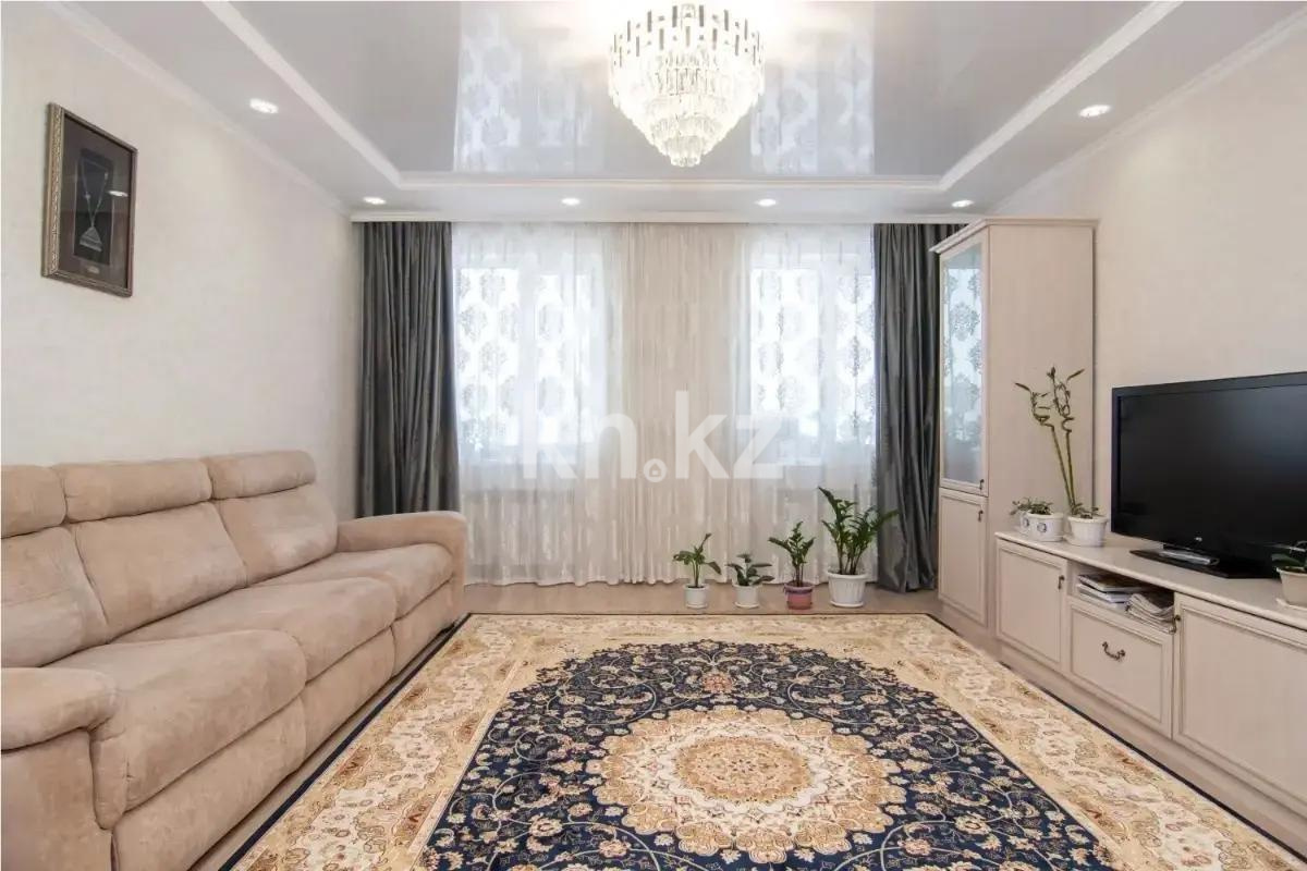 Продажа 3-комнатной квартиры, 84 м², пр. Кошкарбаева, дом  37 - Продажа квартир в Казахстане фото 1 из 7