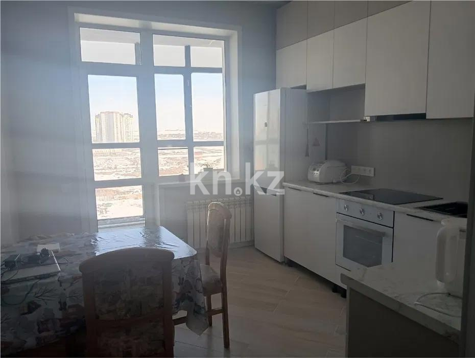 Продажа 1-комнатной квартиры, 42 м², ул. Дюсембекова, дом  83/1 в Караганде - фото 2