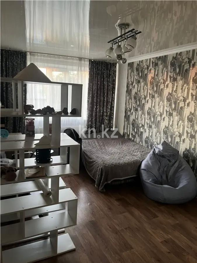 Продажа 3-комнатной квартиры, 65 м², 1А мкр-н, дом  23 - Продажа квартир в Казахстане фото 2 из 5