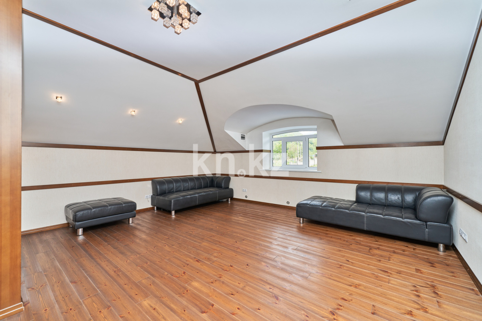 Продажа 10-комнатного дома, 805 м², ул. Ладушкина, дом  120/27 в Алматы - фото 28