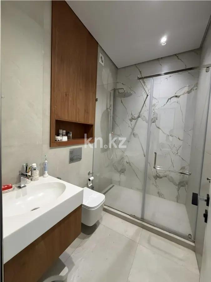 Продажа 4-комнатной квартиры, 132.7 м² в Астане - фото 6