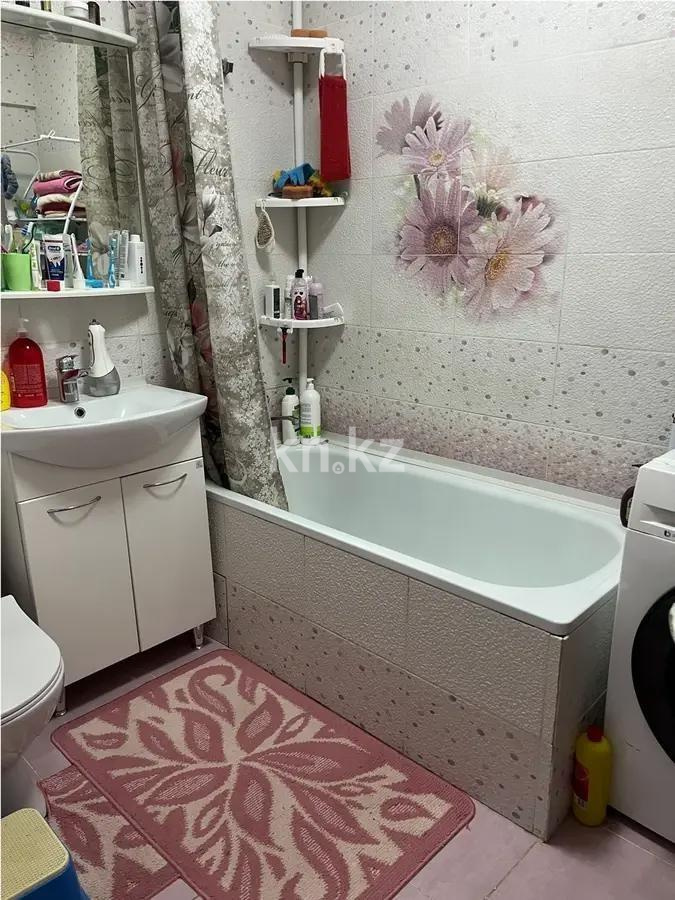 Продажа 2-комнатной квартиры, 45 м², пр. Женис, дом  20 в Астане - фото 4