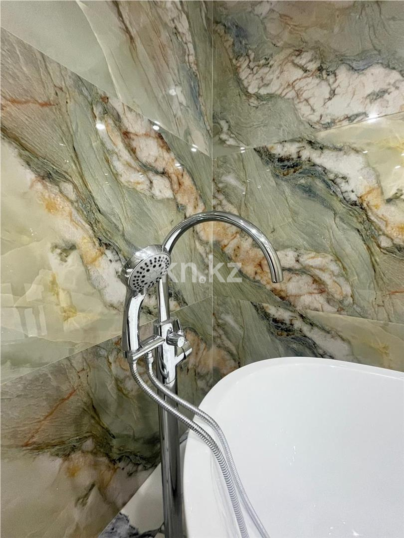 Продажа 3-комнатной квартиры, 107 м², ул. Ботаническая - Продажа  трехкомнатных квартир в Караганде фото 16 из 32