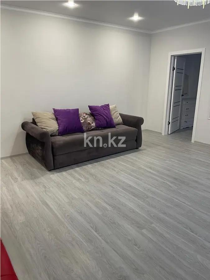 Продажа 2-комнатной квартиры, 65 м², ул. Бухар жырау, дом  32 в Астане