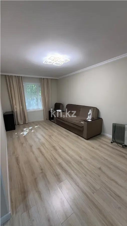 Продажа 3-комнатной квартиры, 58 м², мкр-н 6, дом  18а - Продажа  трехкомнатных квартир в Алматы без посредников фото 1 из 5