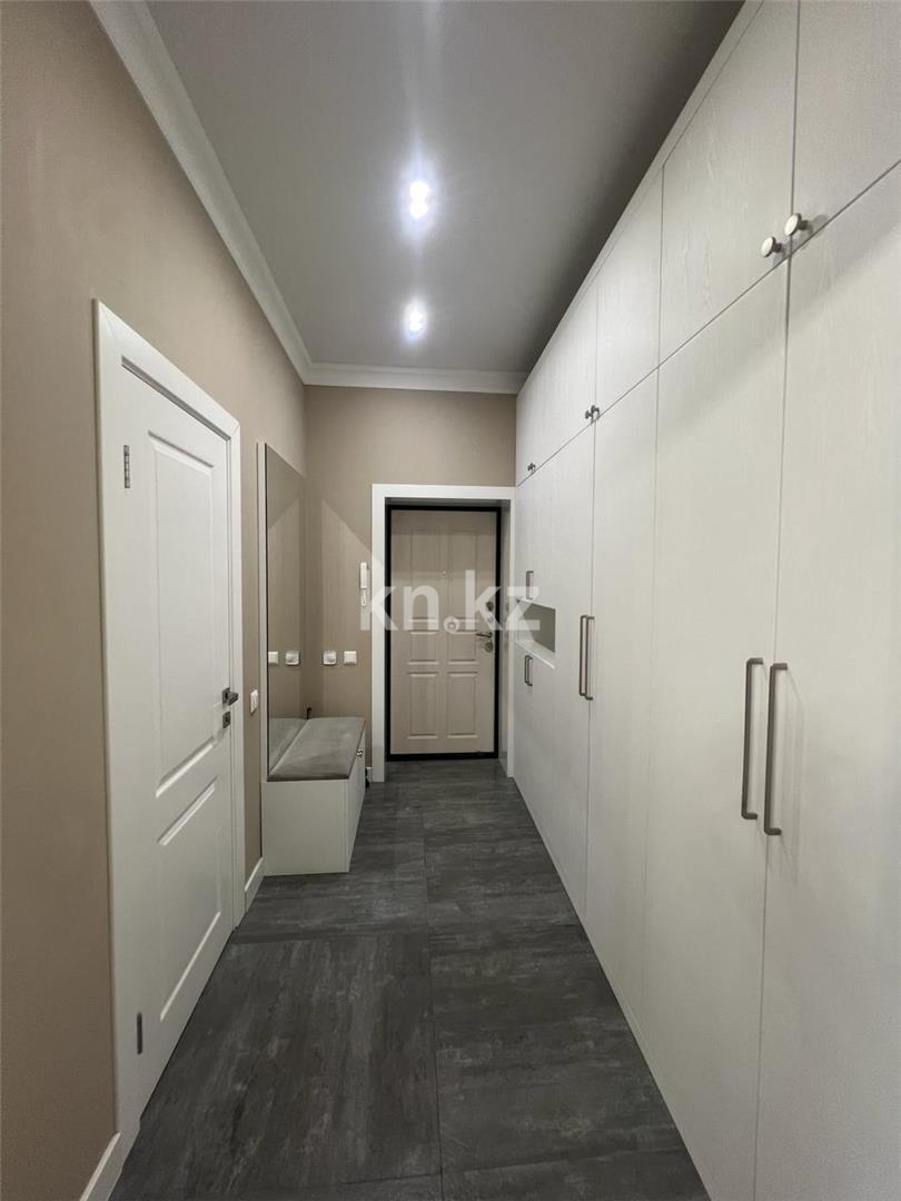 Продажа 3-комнатной квартиры, 94 м², ул. Сатыбалдина, дом  30 - Продажа квартир в Караганде фото 21 из 27