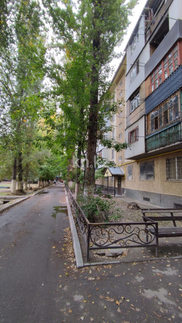 Продажа 2-комнатной квартиры, 48 м², Салтанат, дом  19 - Продажа квартир в Таразе фото 1 из 17