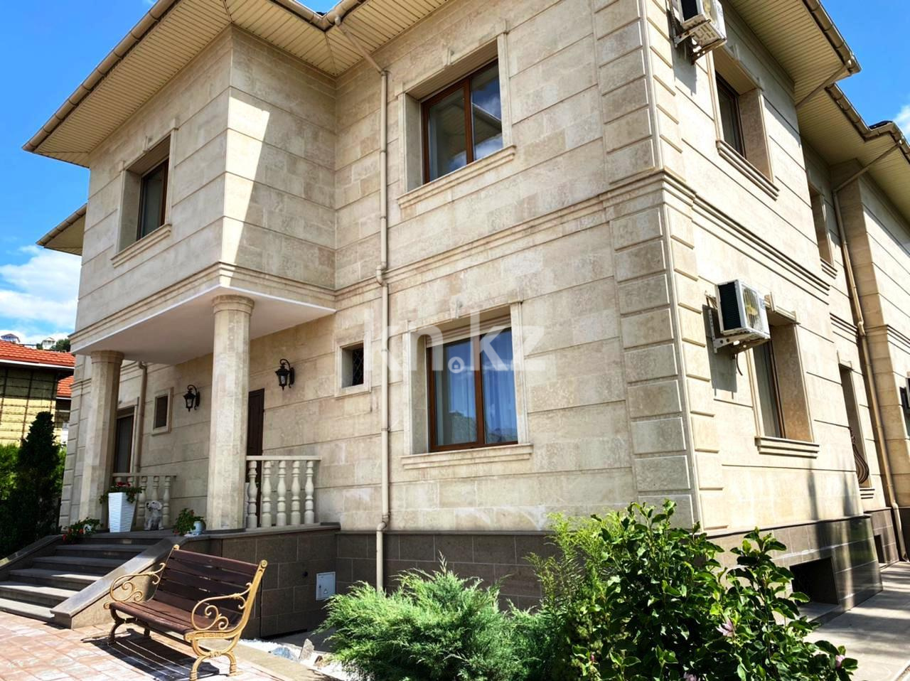 Продажа 9-комнатного дома, 540 м² - Продажа домов, коттеджей в Алматы фото 2 из 20