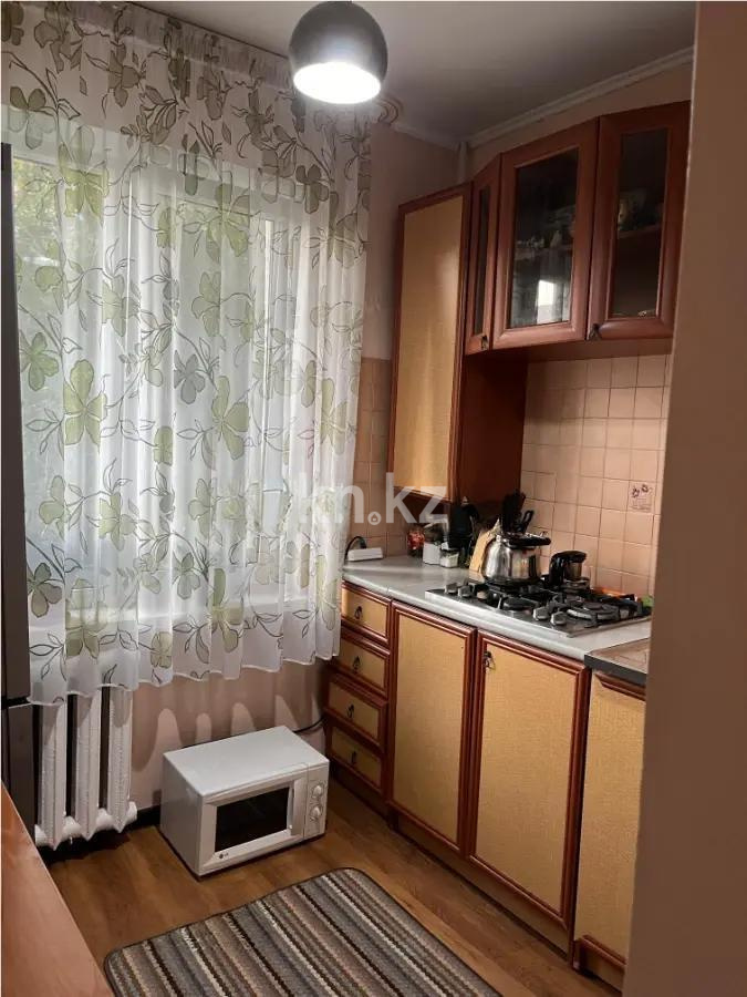 Продажа 3-комнатной квартиры, 58 м², мкр-н Коктем-3, дом  15 в Алматы - фото 3