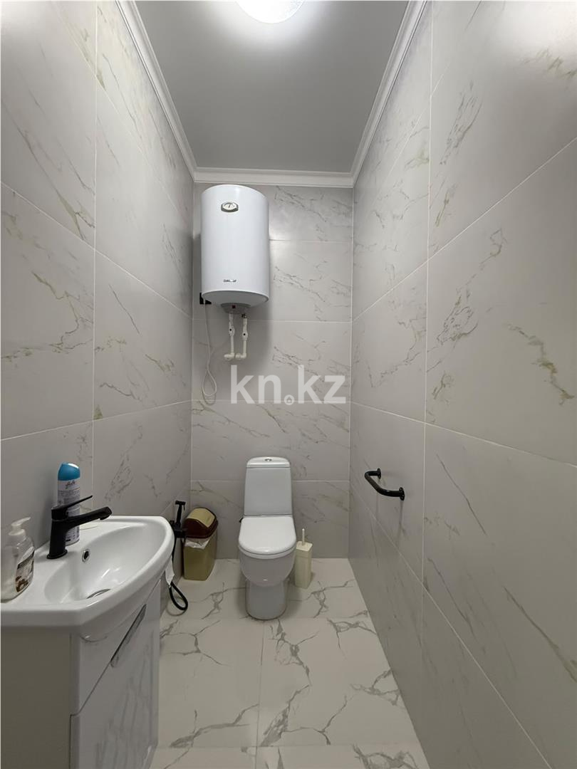 Продажа 3-комнатной квартиры, 88 м² в Караганде - фото 14