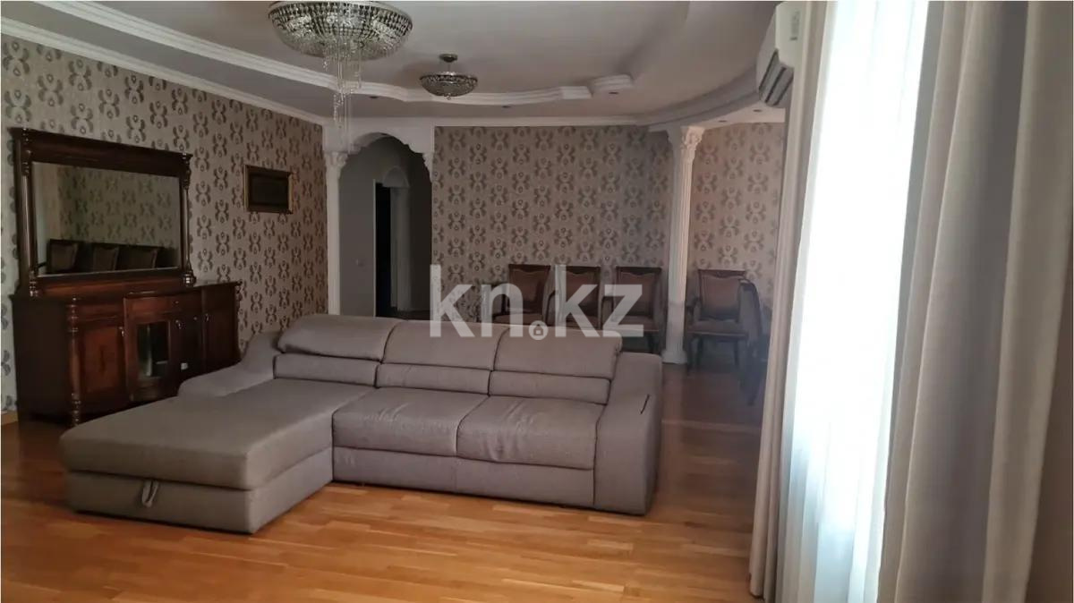 Продажа 5-комнатной квартиры, 189 м², ул. Аханова (Театральная) - Продажа квартир в Караганде фото 1 из 6