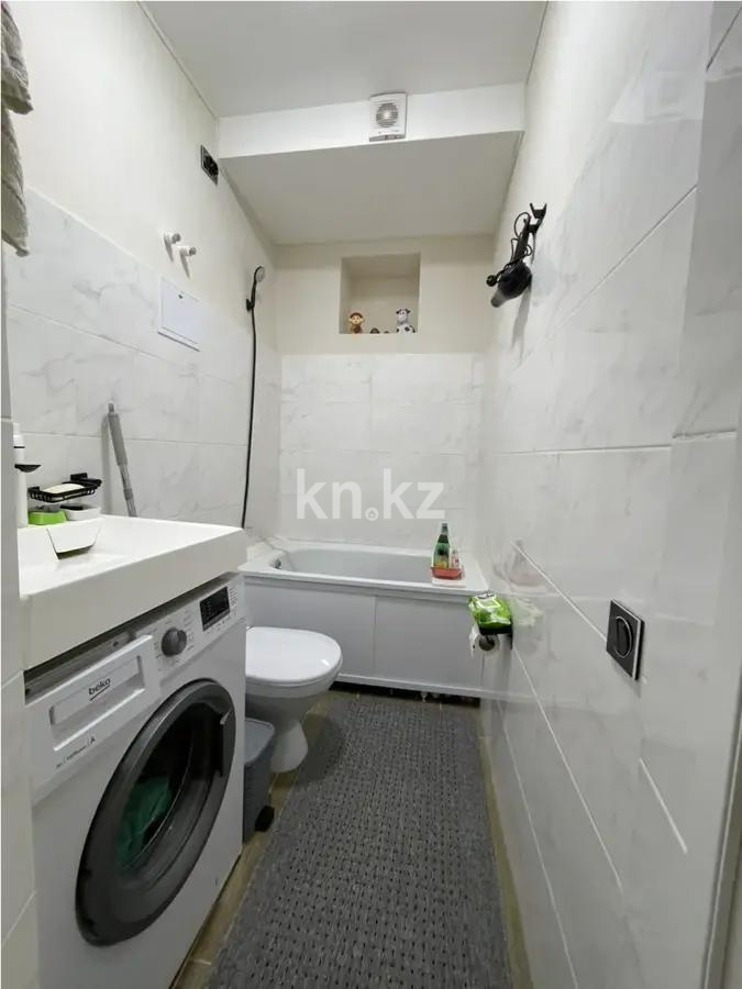 Продажа 1-комнатной квартиры, 40 м², мкр-н Куаныш, дом  17 в Алматы - фото 3